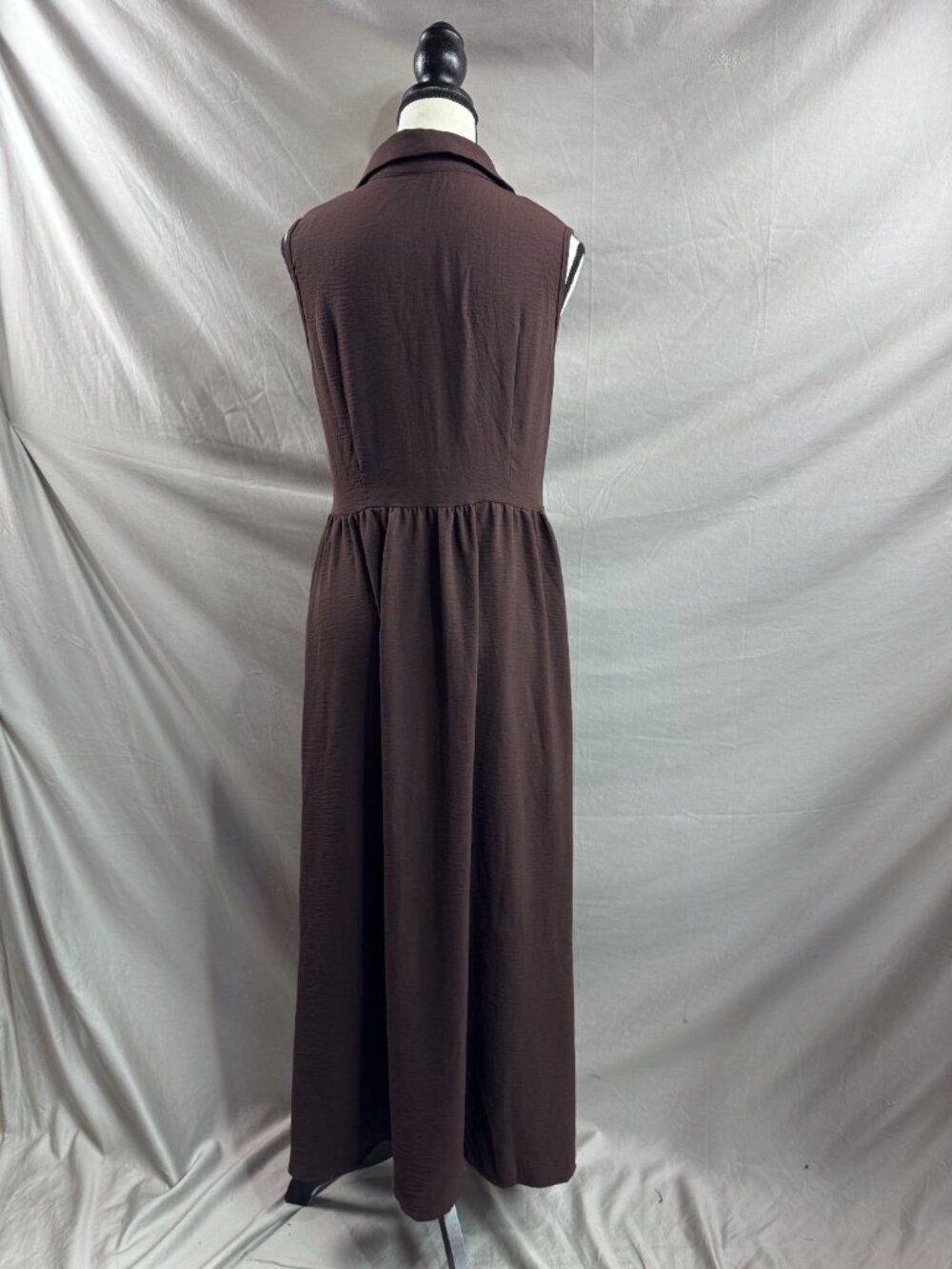 Rich Espresso Brown Button-Down A-Line Maxi Dress | Sleeveless Notch Collar - Picture 9 of 9